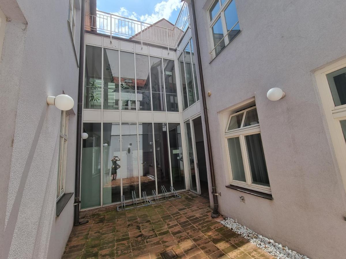 Ferienwohnung Alina'S Wien Exterior foto