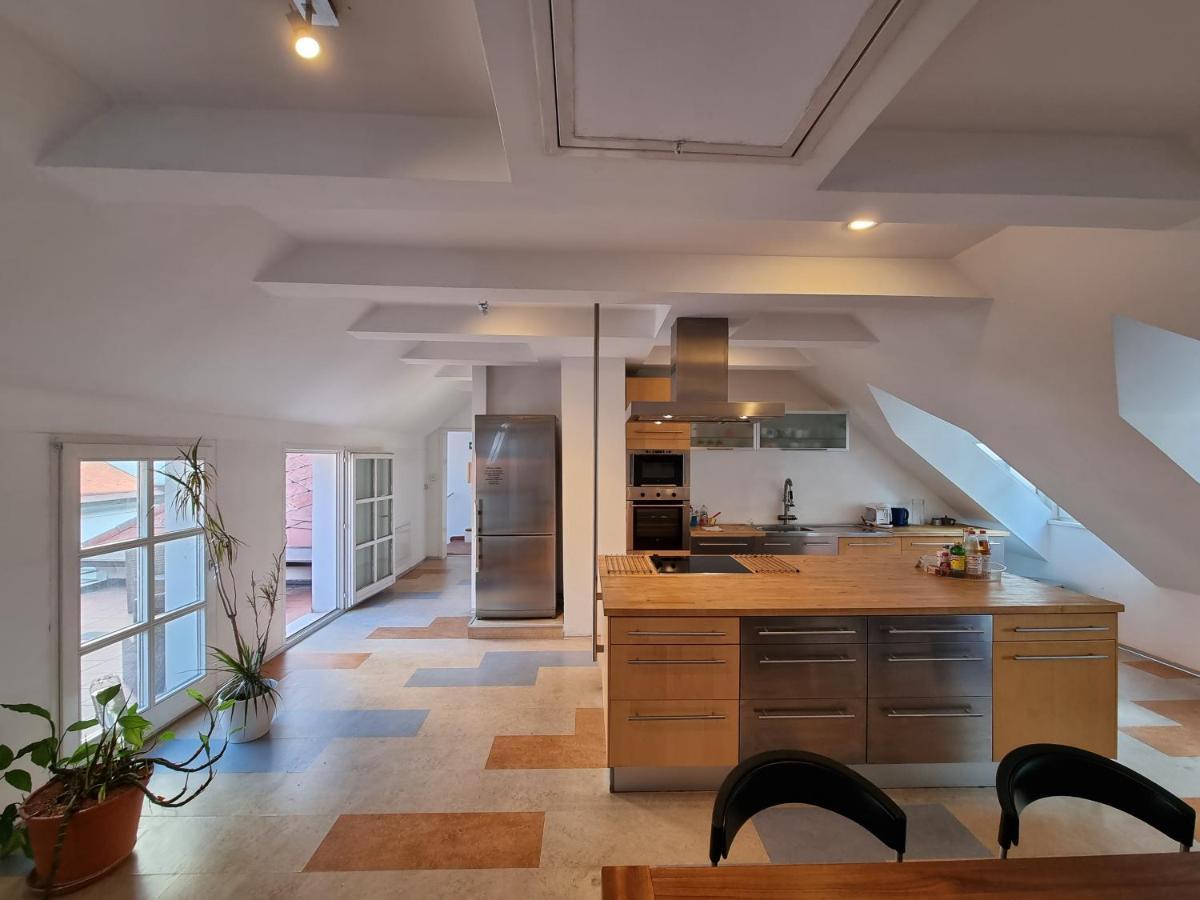 Ferienwohnung Alina'S Wien Exterior foto