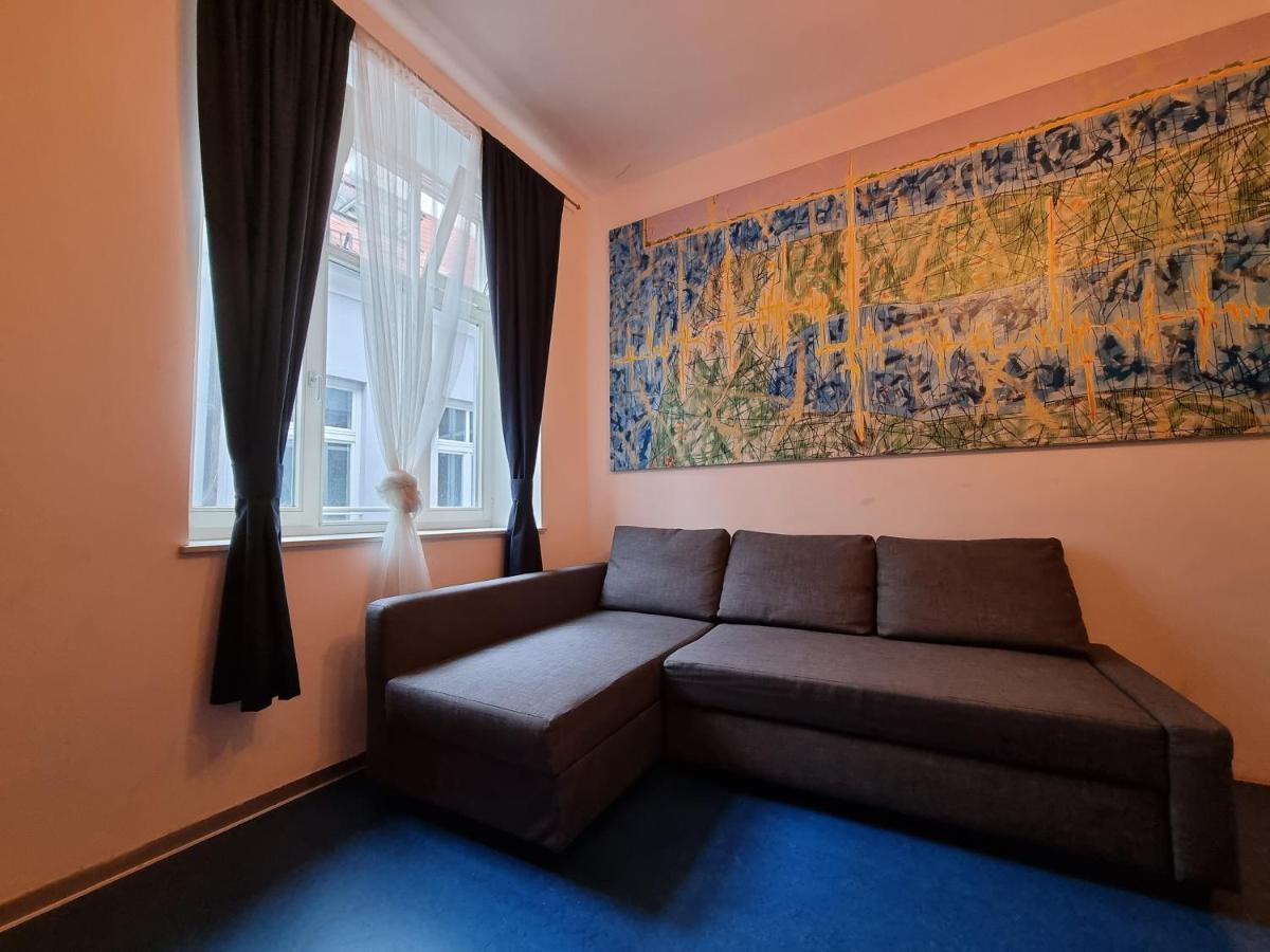 Ferienwohnung Alina'S Wien Exterior foto